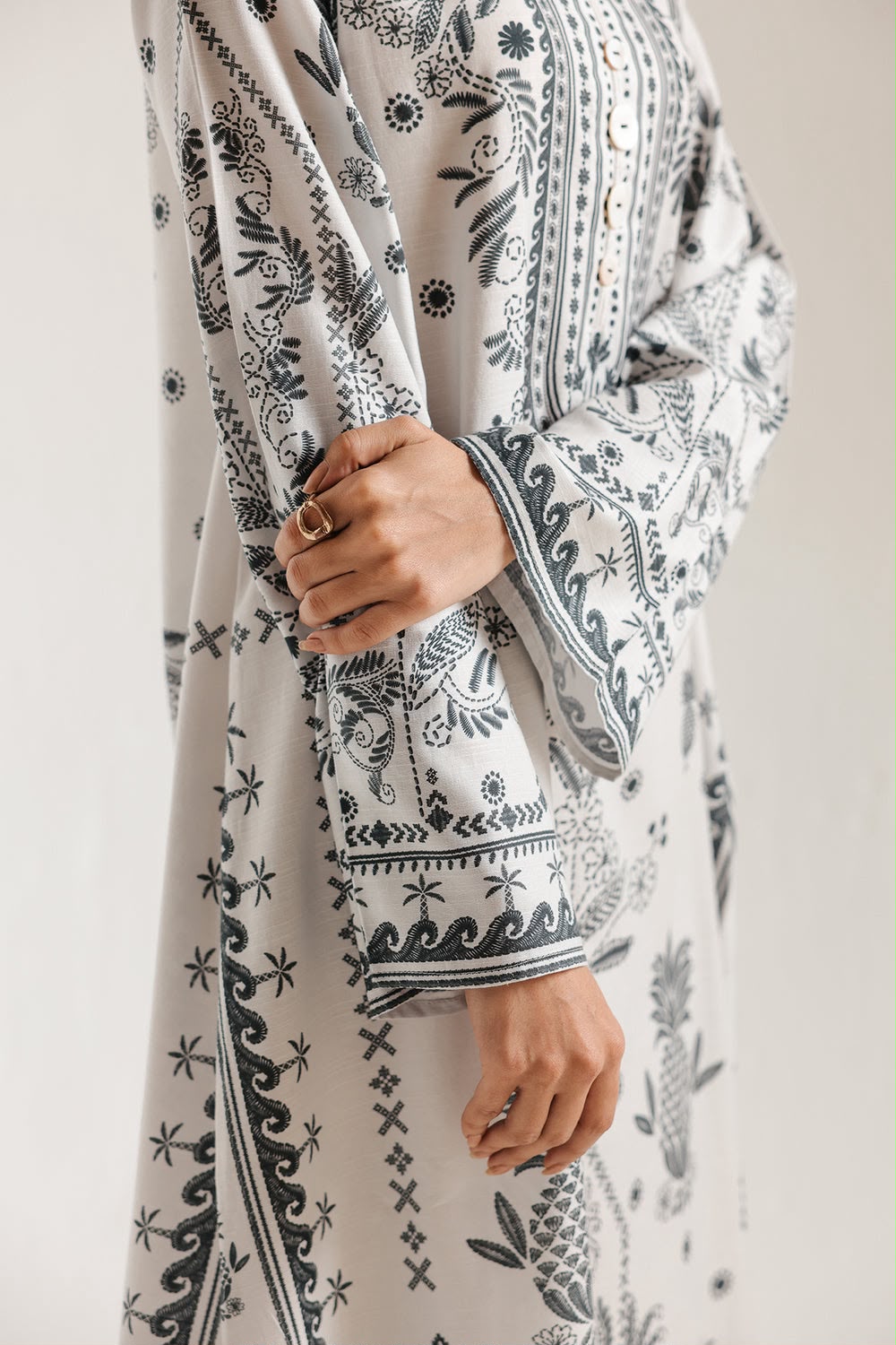 Ivory pine One-Piece Kaftan