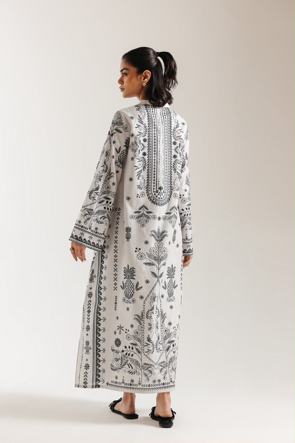 Ivory pine One-Piece Kaftan